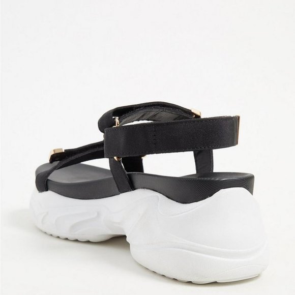 Torrid Black & Gold-Tone Sneaker Sole Sandal (WW) New without box - Picture 6 of 6